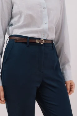Calça com cinto