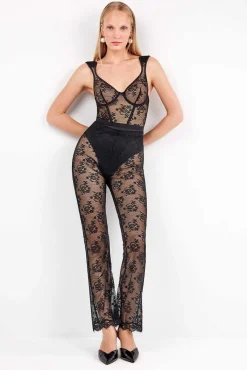 Calça comprida elástica delicada de renda floral transparente