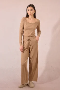 Calça compridas com cintura alta