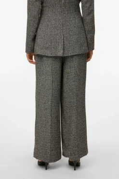 Calça compridas com efeito manchado