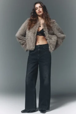 Calça de ébano