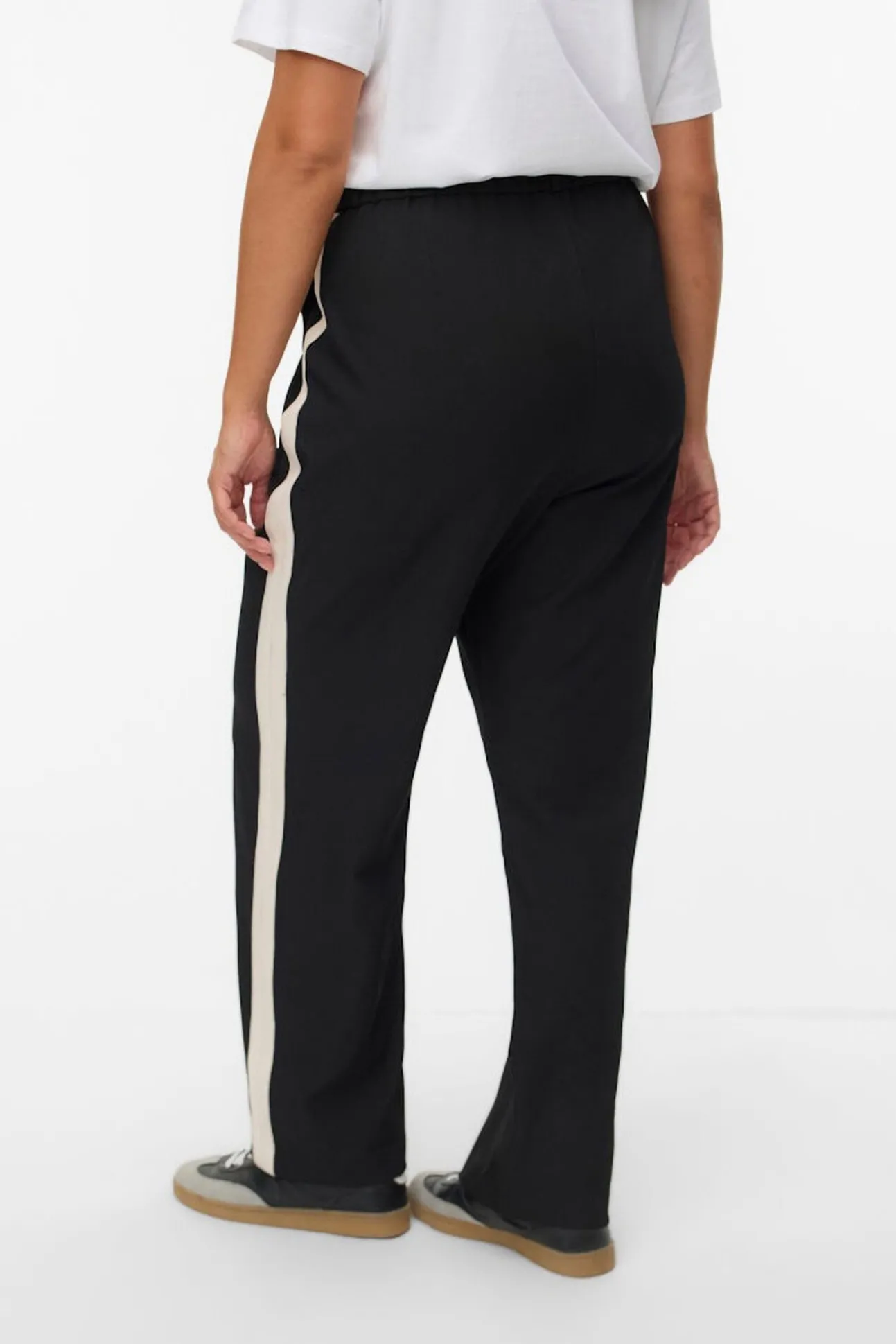 Calça de cintura elástica plus size
