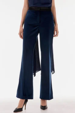 Calça de veludo