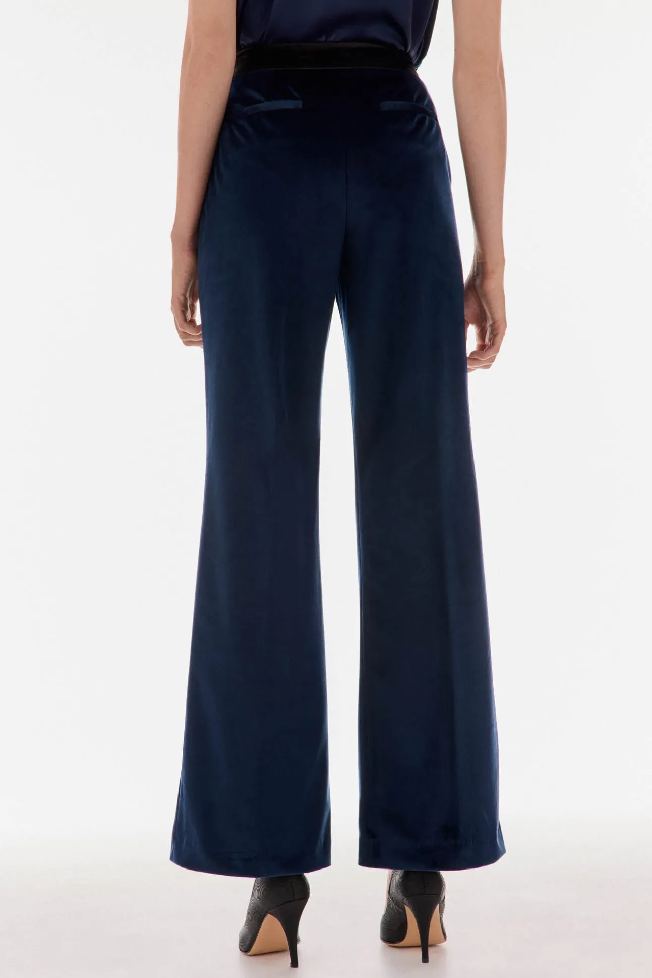 Calça de veludo