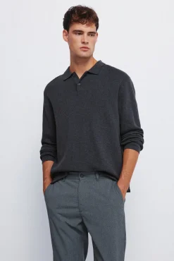 Calça estruturadas e slim fit