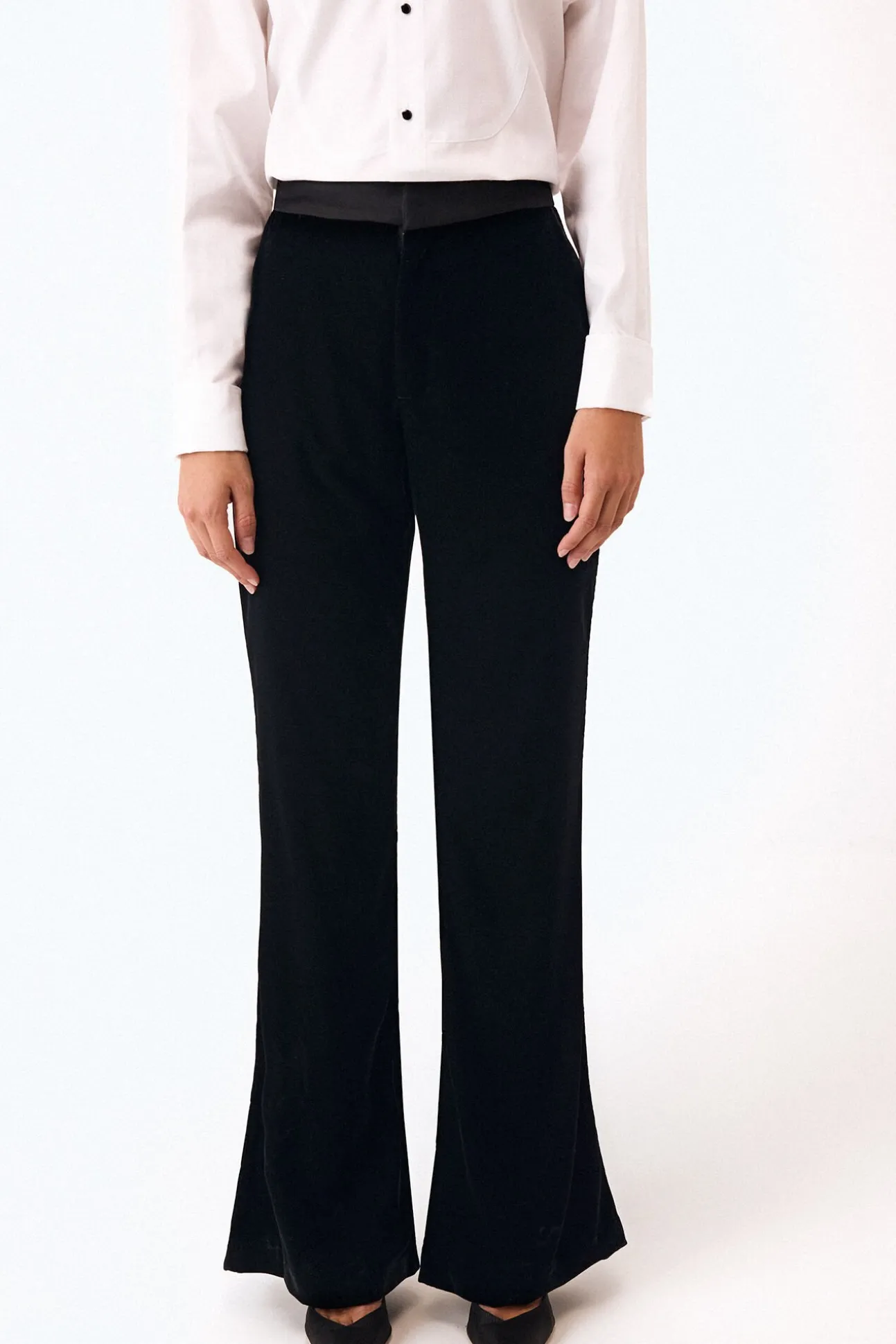 Calça flare combinada