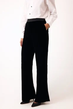 Calça flare combinada