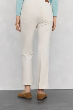 Calça flare de veludo cropped