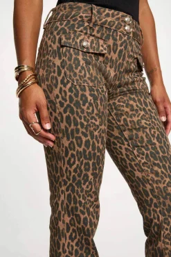 Calça jeans bootcut de cintura alta