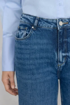 Calça jeans básica de perna larga