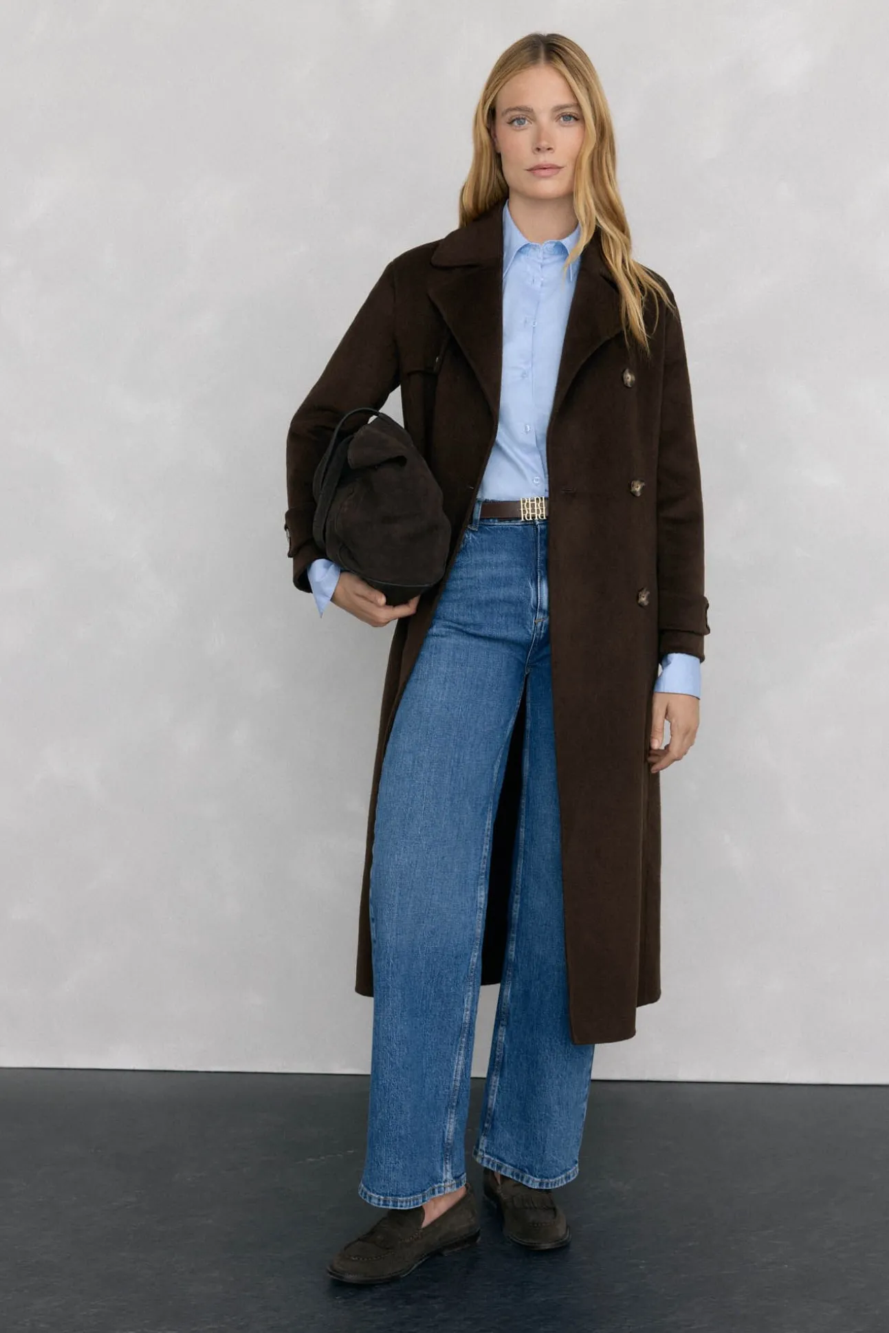 Calça jeans básica de perna larga