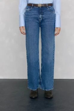 Calça jeans básica de perna larga