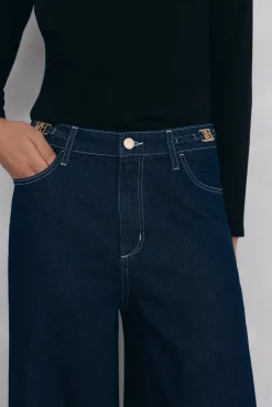 Calça jeans larga