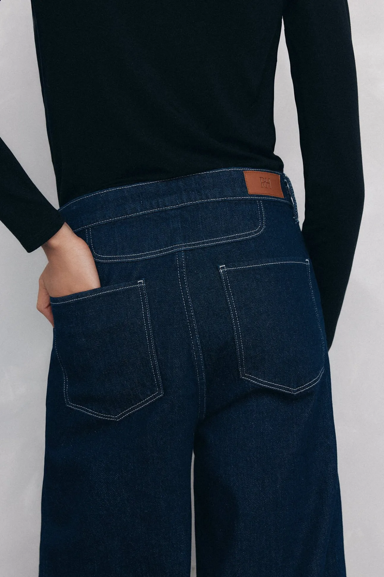 Calça jeans larga