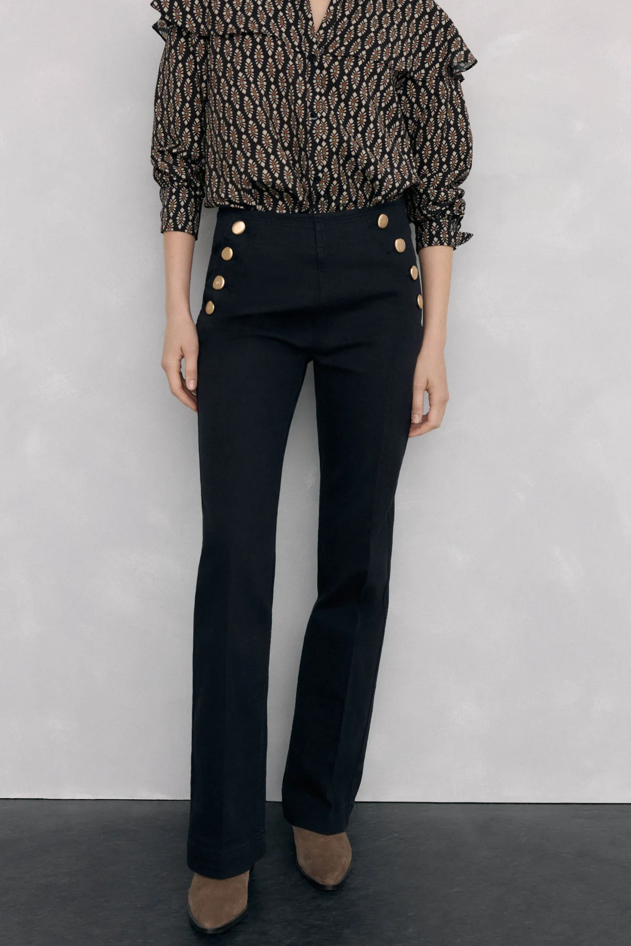 Calça jeans larga