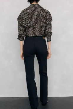 Calça jeans larga