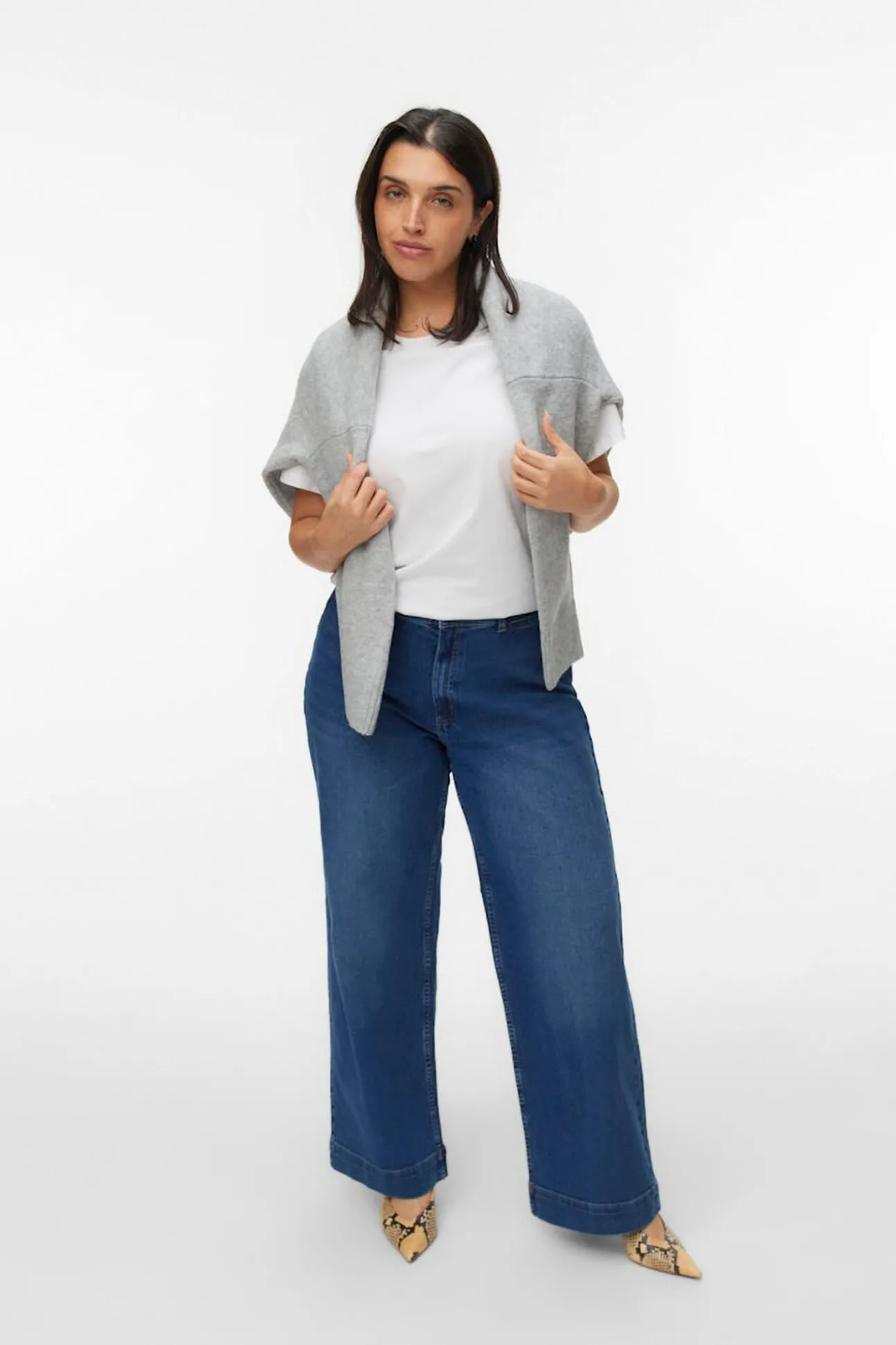 Calça jeans larga plus size