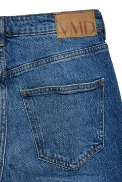 Calça jeans larga tamanho grande