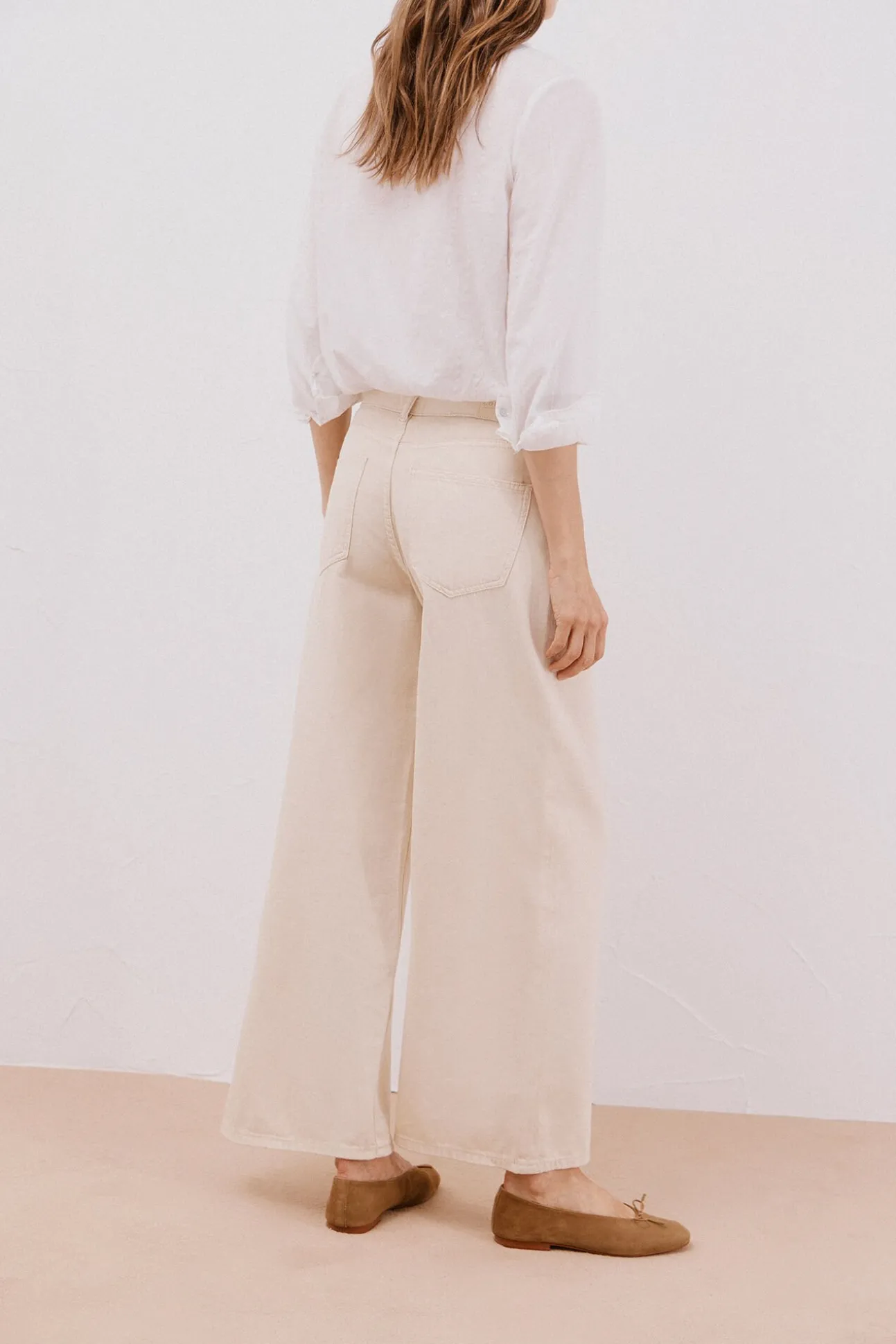 Calça jeans palazzo longa