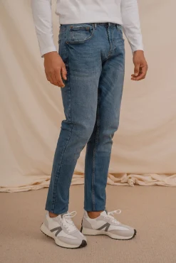 Calça Jeans Slim Básica