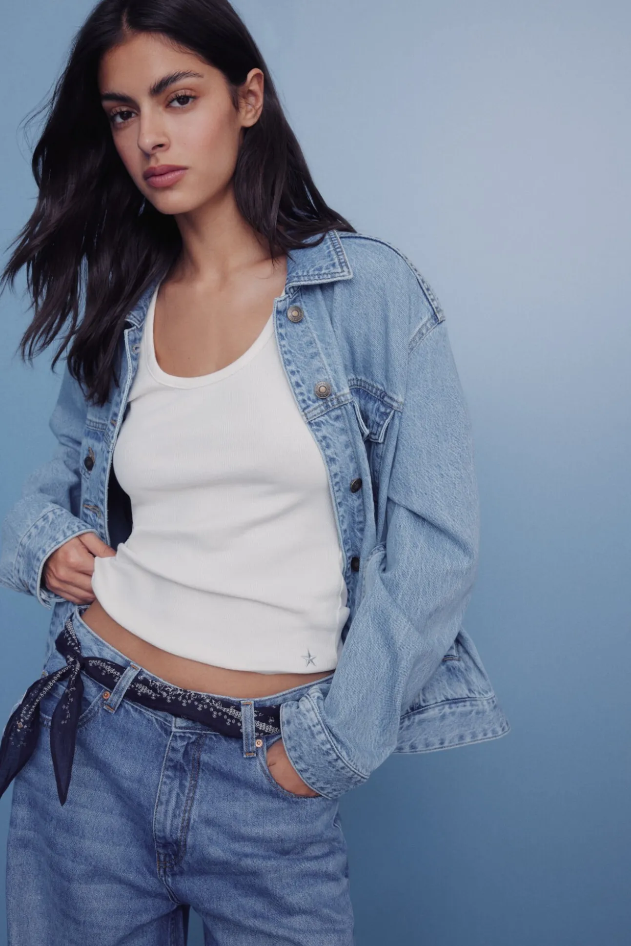 Calça jeans super larga