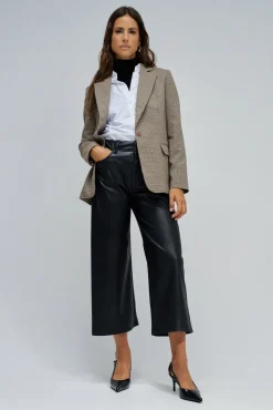 Calça largas