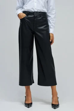 Calça largas