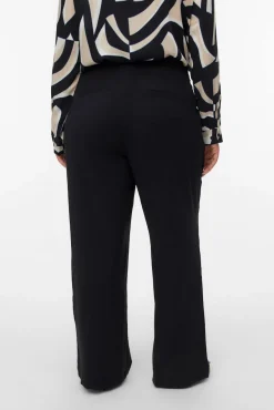 Calça largas de tamanho grande