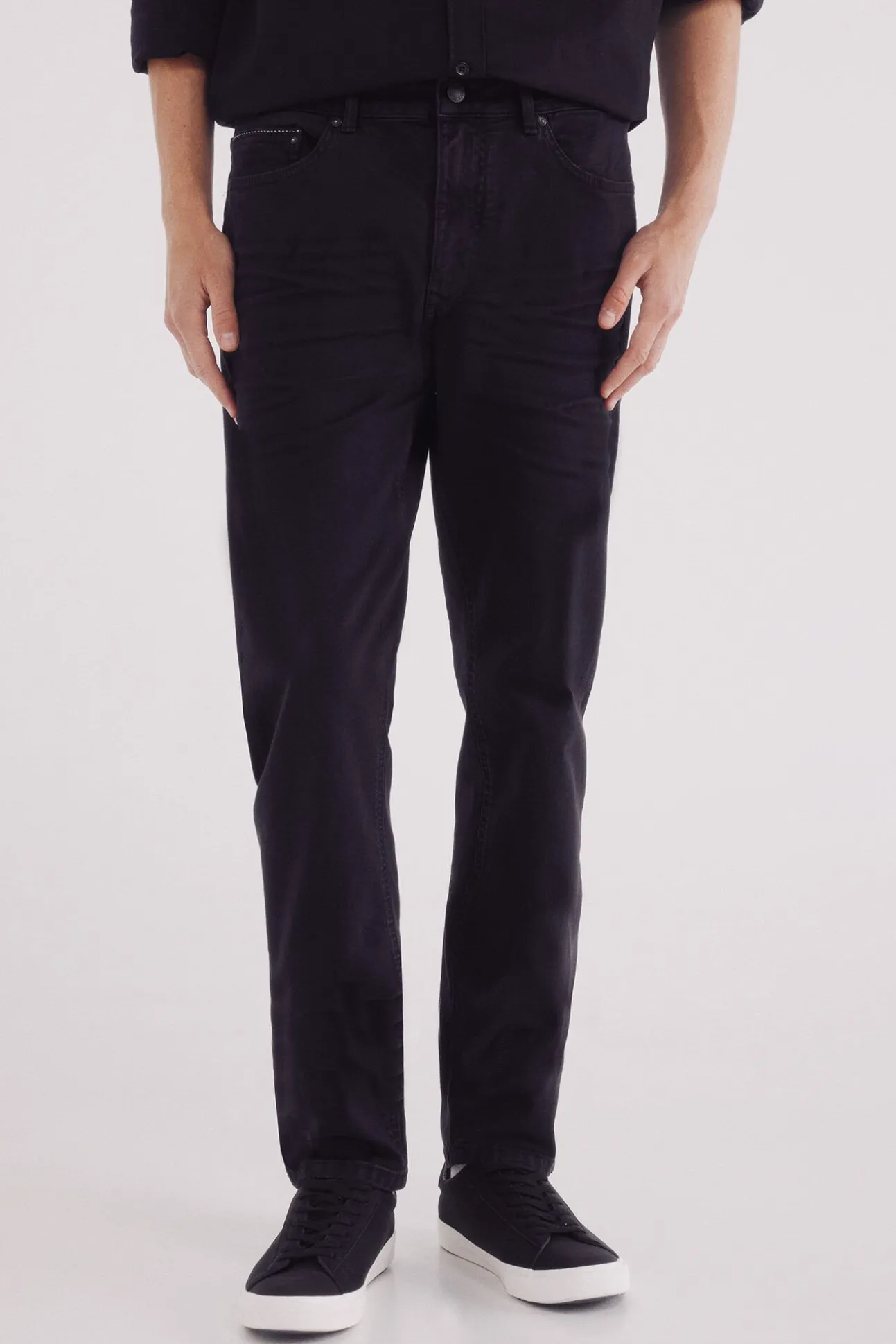 Calça slim fit com 5 calça