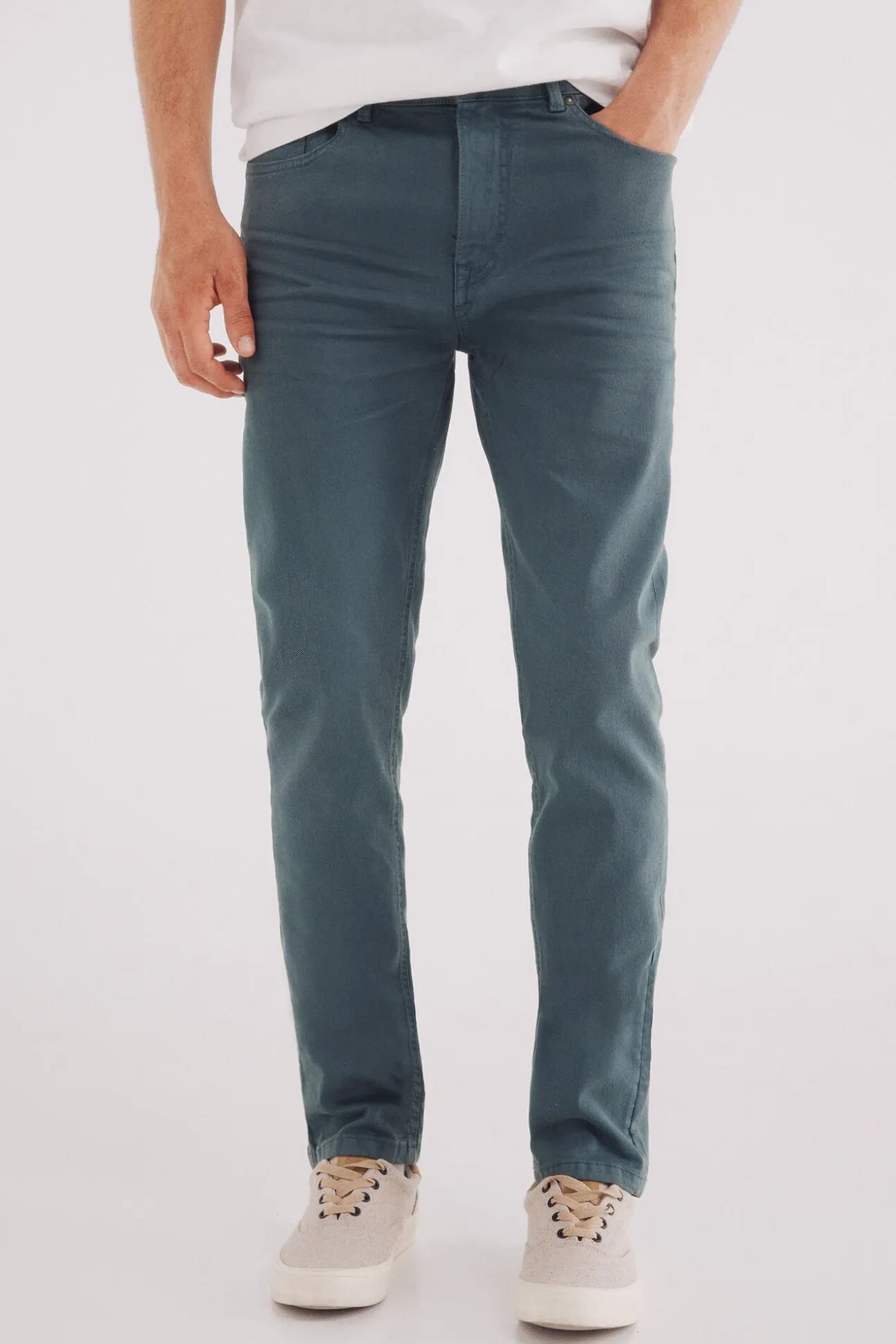 Calça slim fit com 5 calça