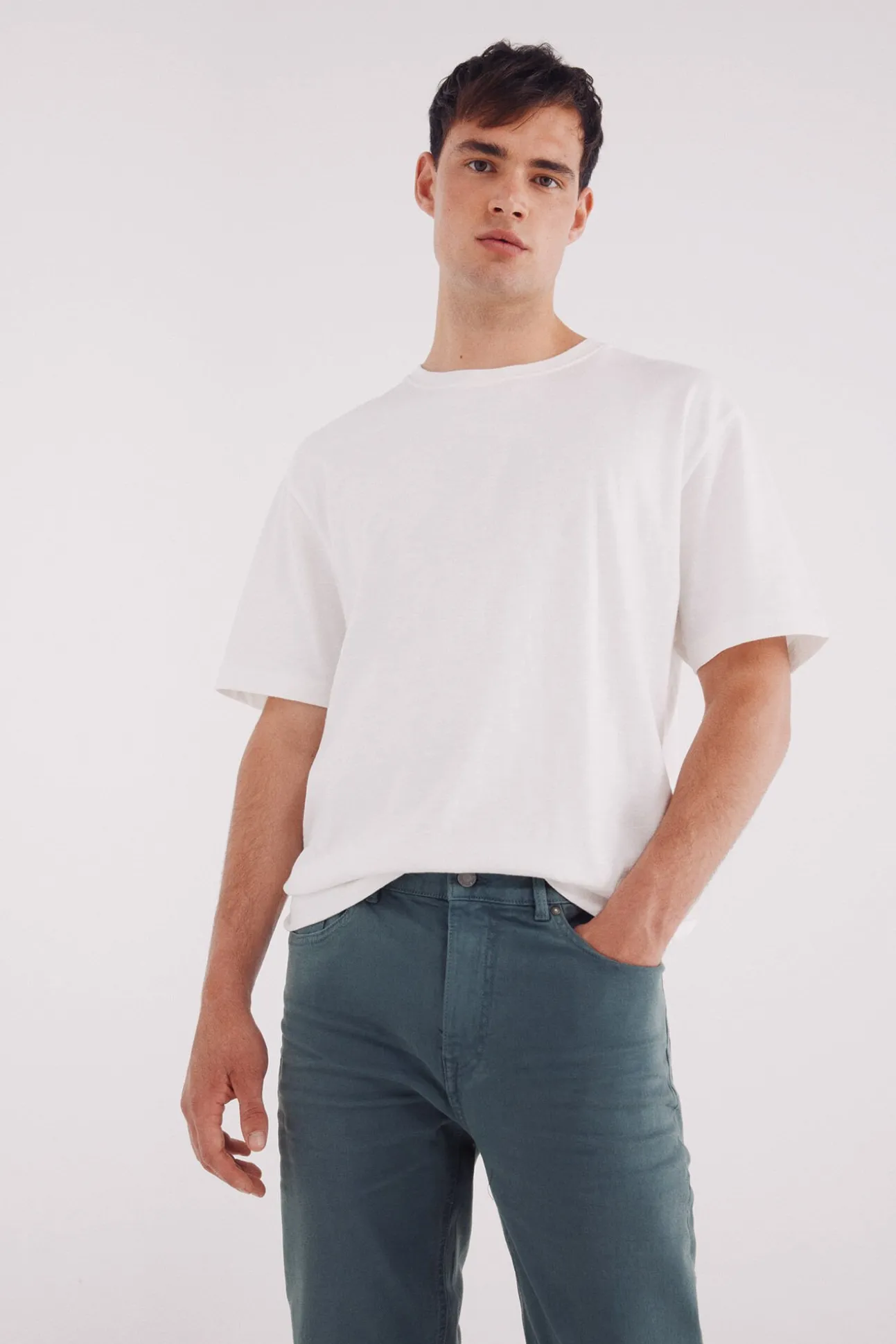 Calça slim fit com 5 calça