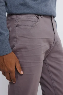 Calça slim fit com 5 calça