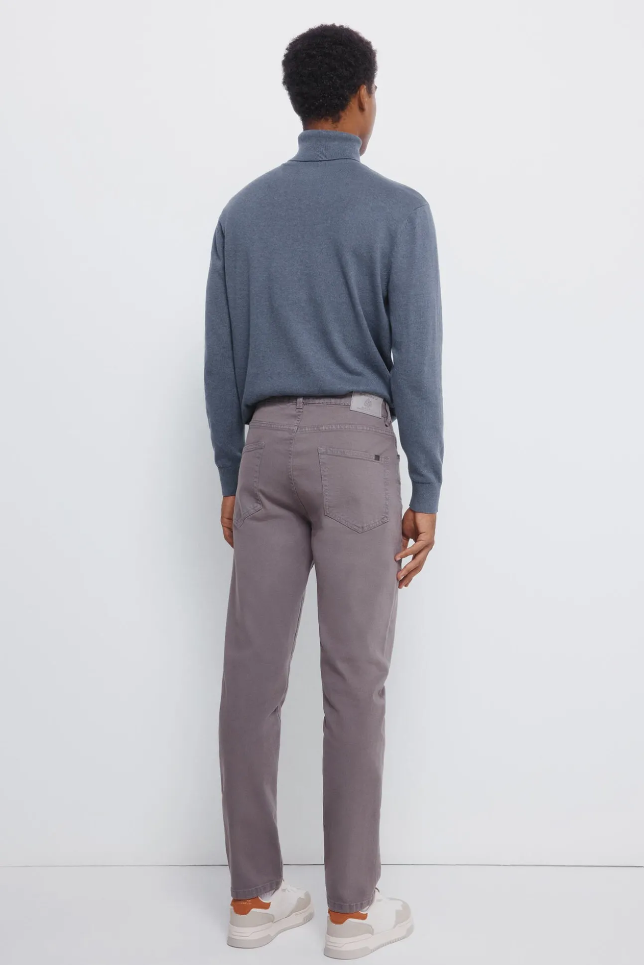 Calça slim fit com 5 calça