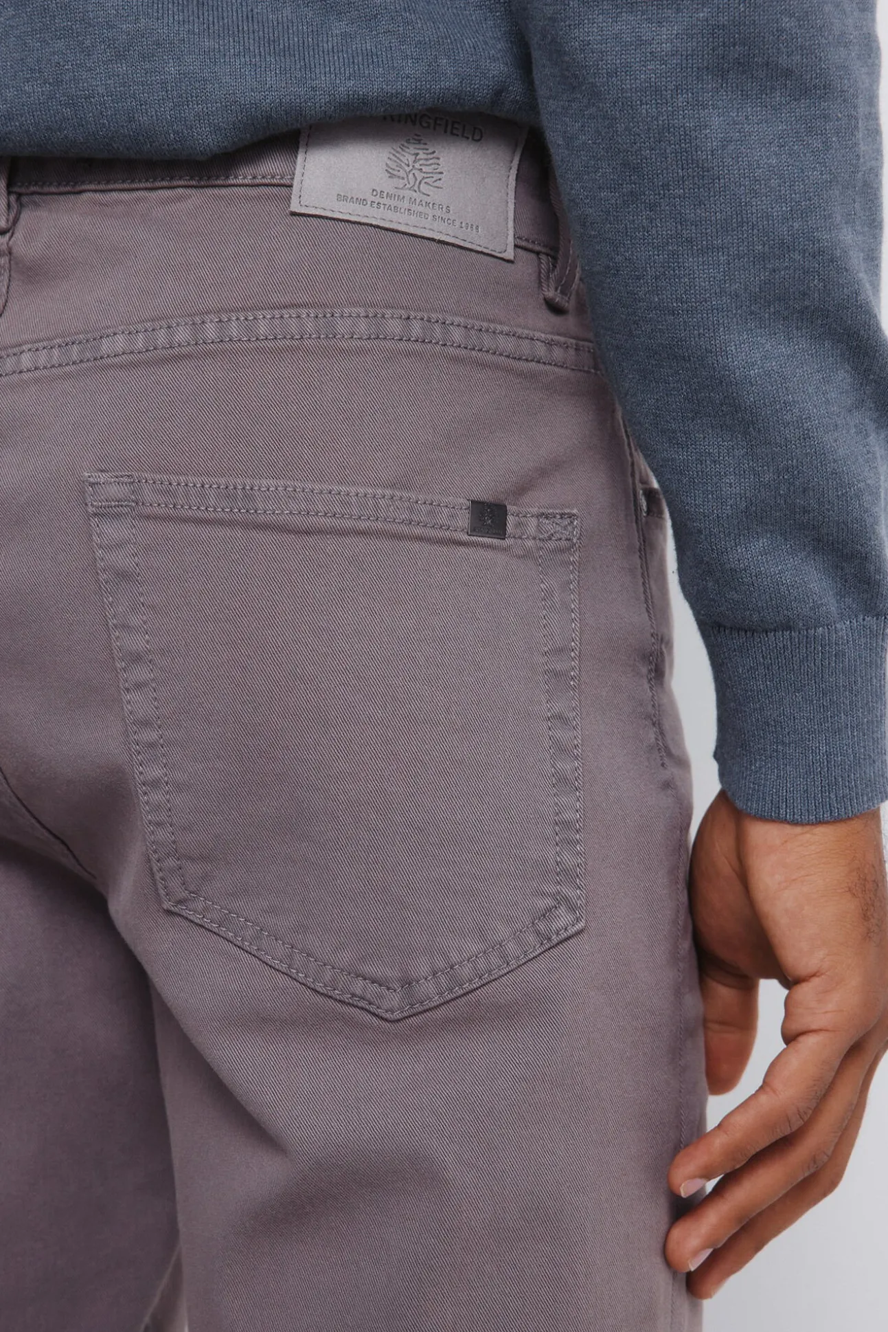 Calça slim fit com 5 calça
