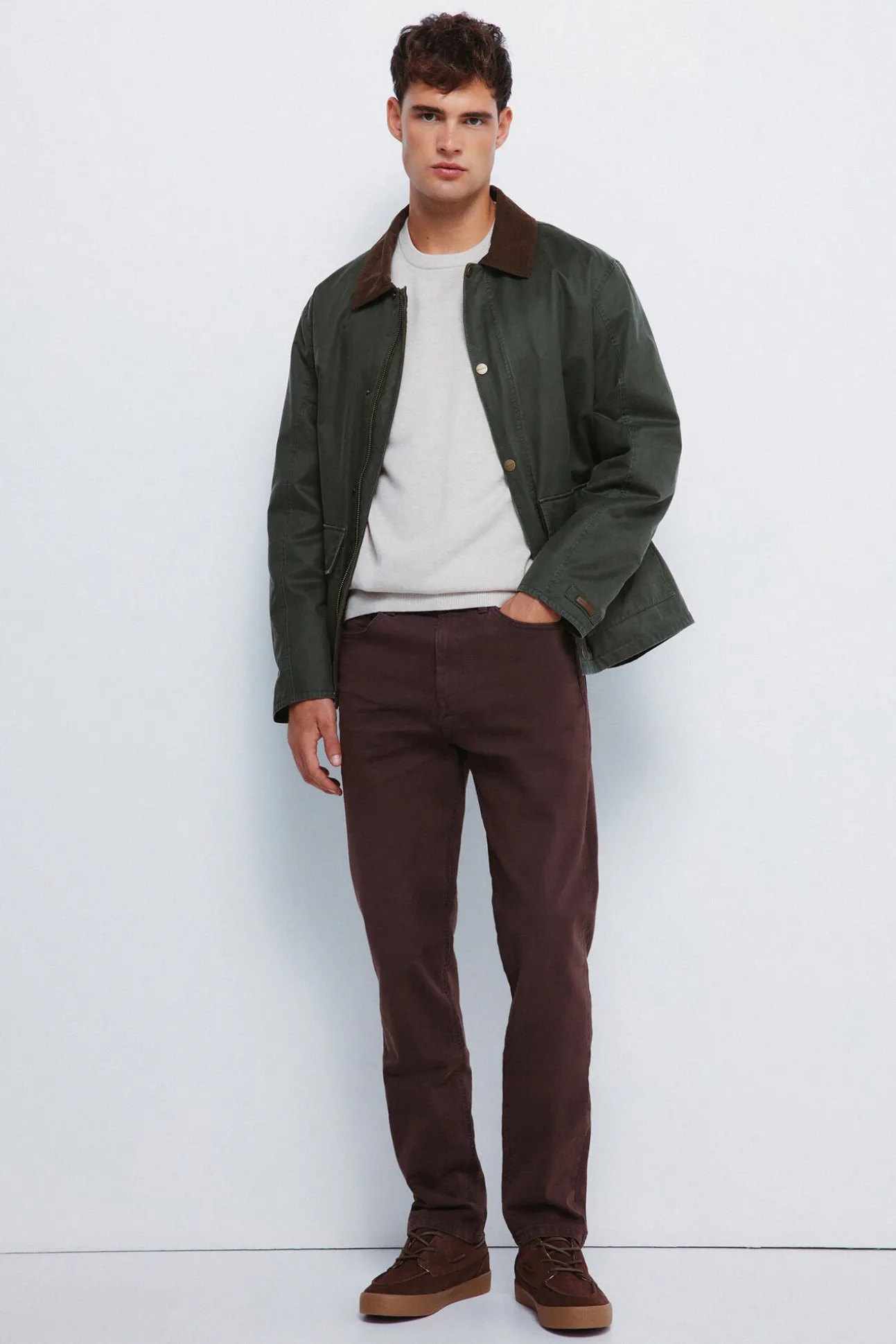 Calça slim fit com 5 calça