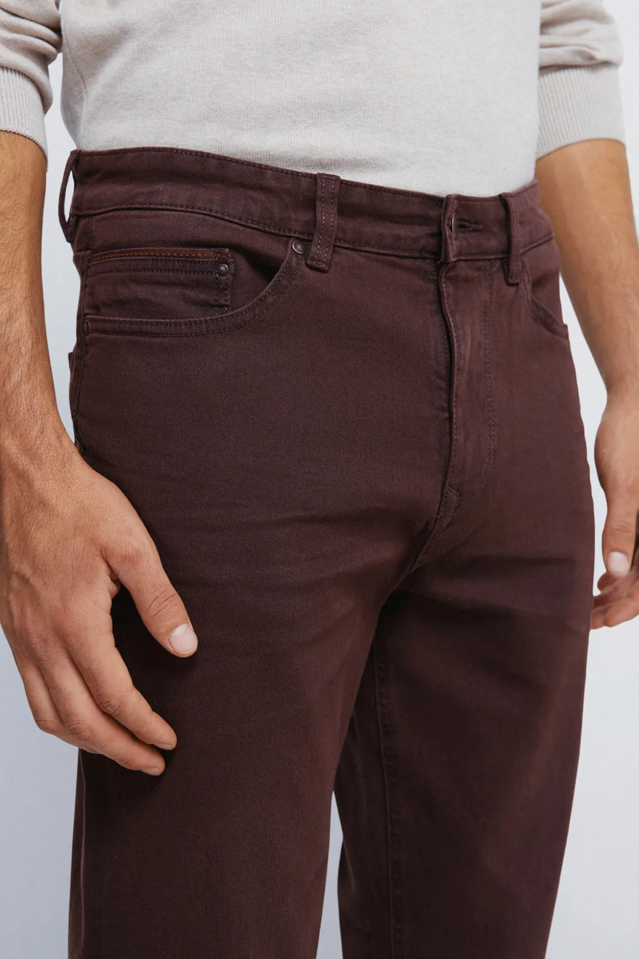 Calça slim fit com 5 calça