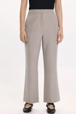 Calça social com viscose
