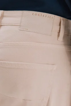 Calças 5 bolsos cor regular fit