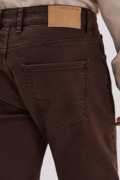 Calças 5 bolsos cor regular fit