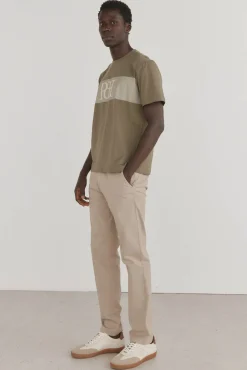 Calças calças chino leves e slim fit premium