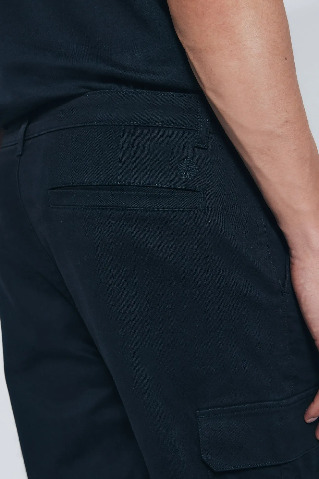 Calças cargo slim fit