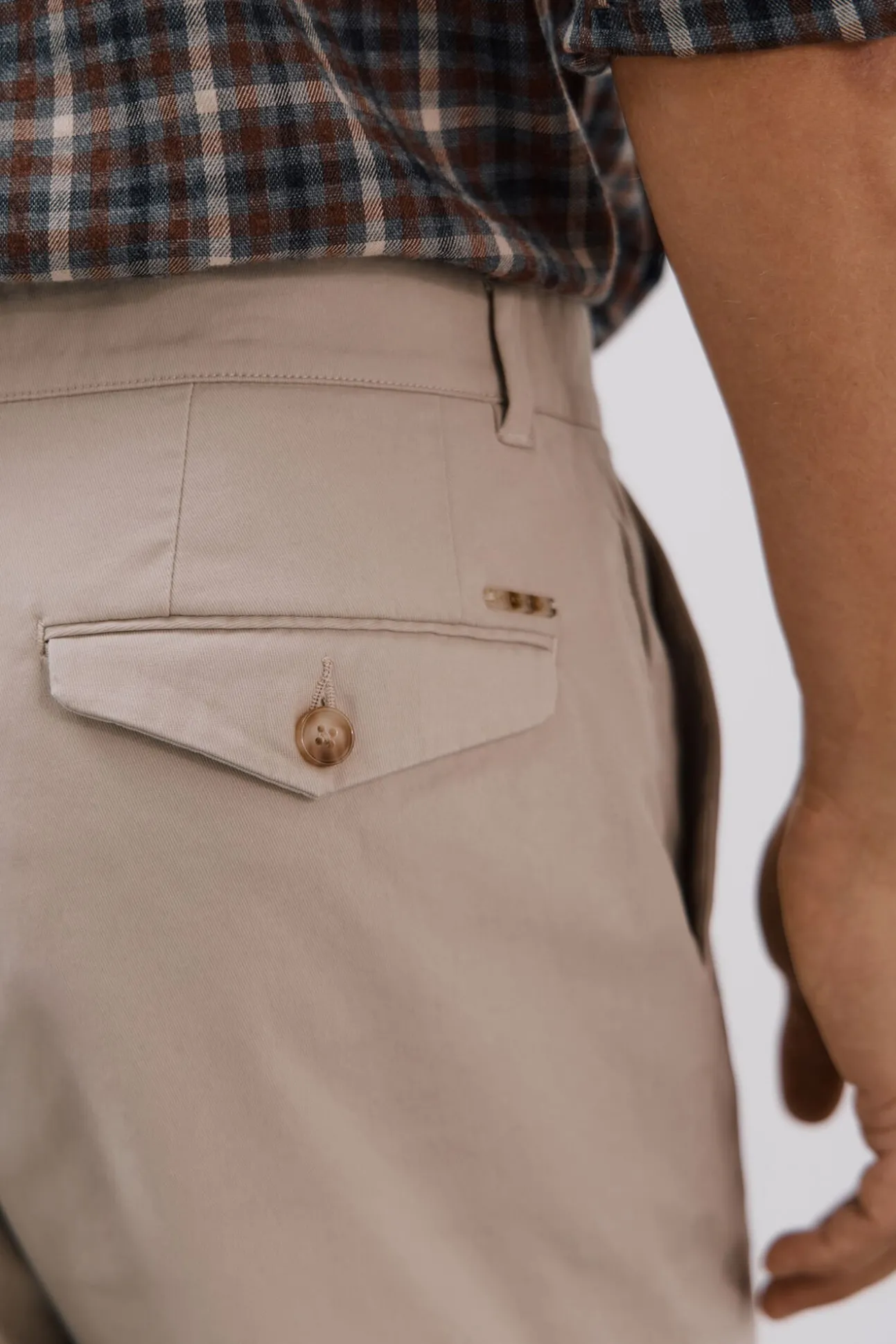 Calças chino comfort regular fit