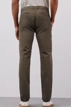 Calças chino leves corte slim