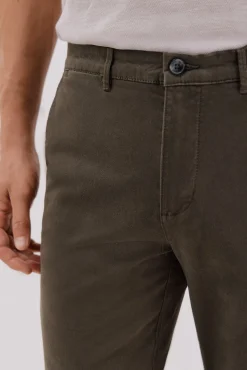 Calças chino regular fit