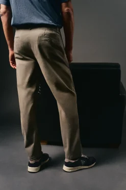 Calças chino slim