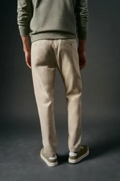 Calças chino slim
