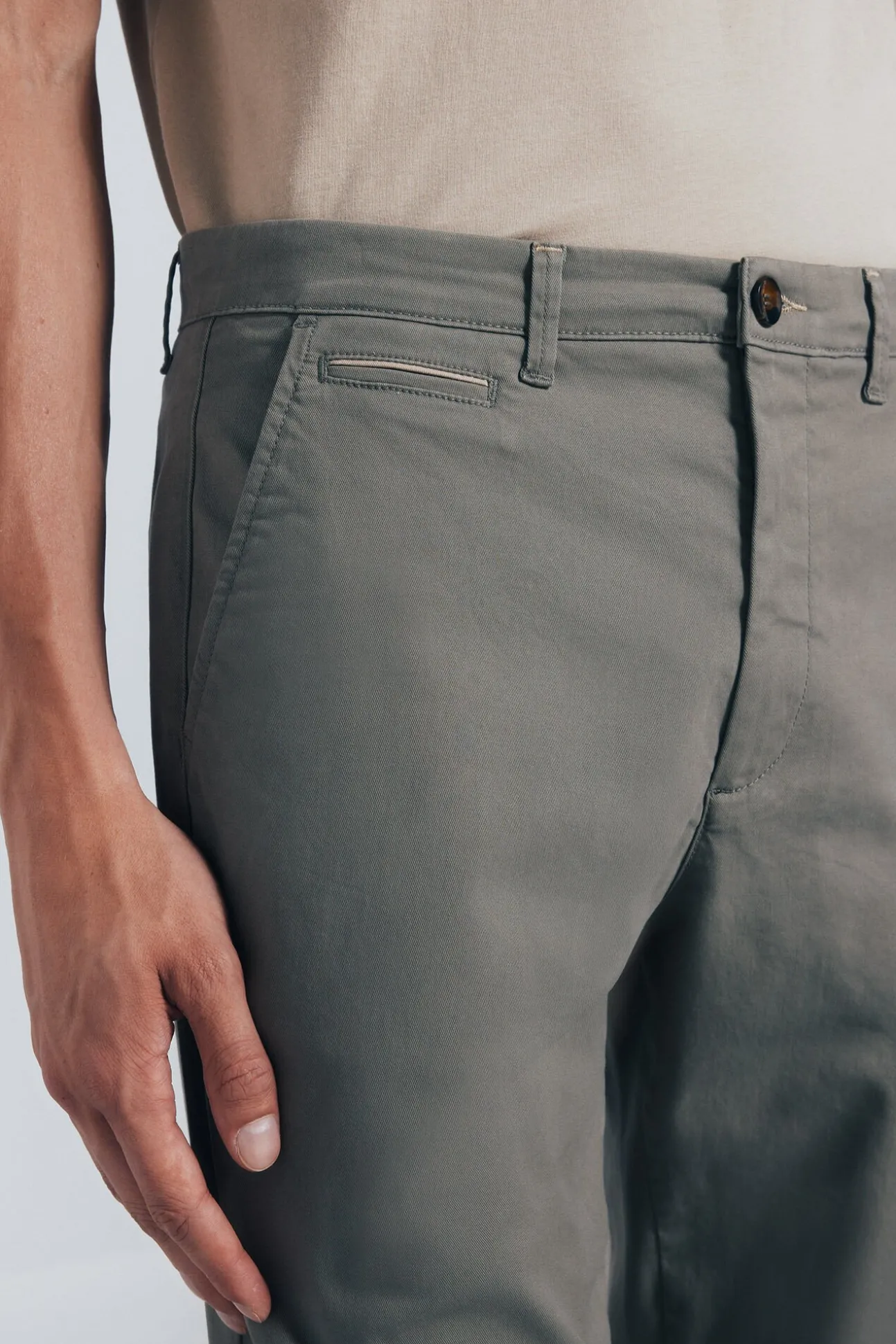 Calças chino slim fit