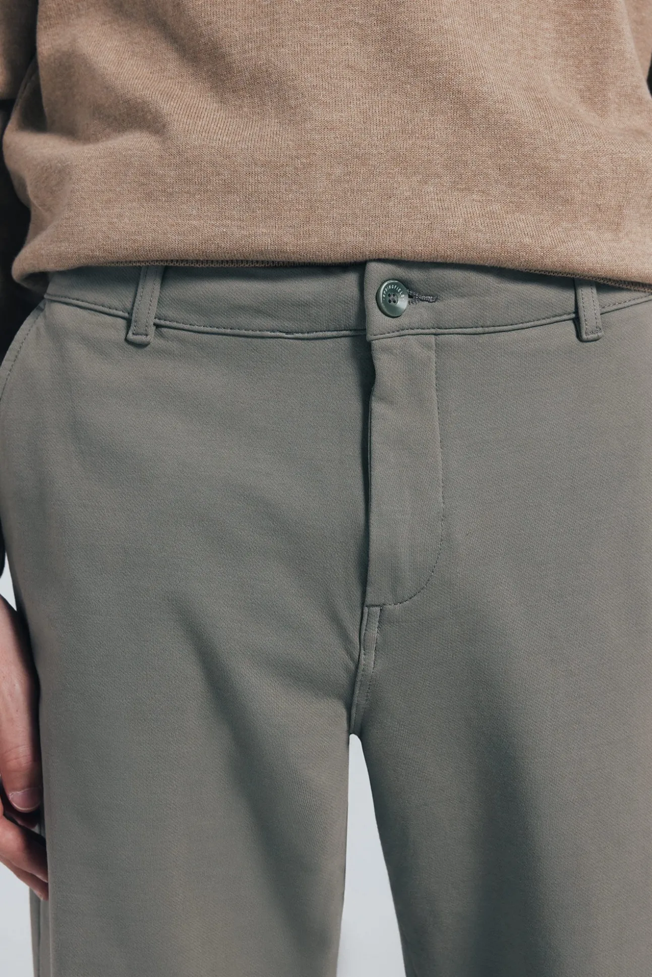 calças chino slim fit confortáveis