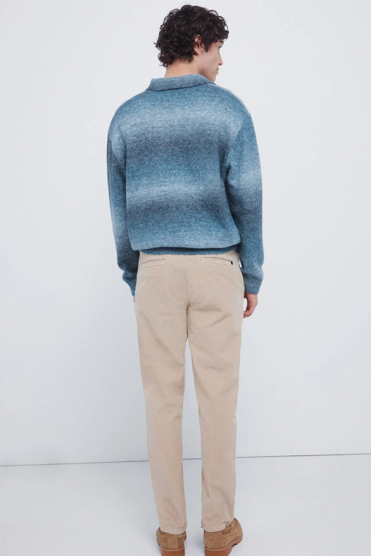 Calças chino slim fit confortável de veludo cotelê lavado