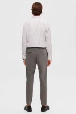 Calças de fato slim fit.
